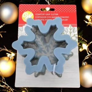 Wilton Original Cookie Cutter Comfort Grip  Christmas Snow Flake New